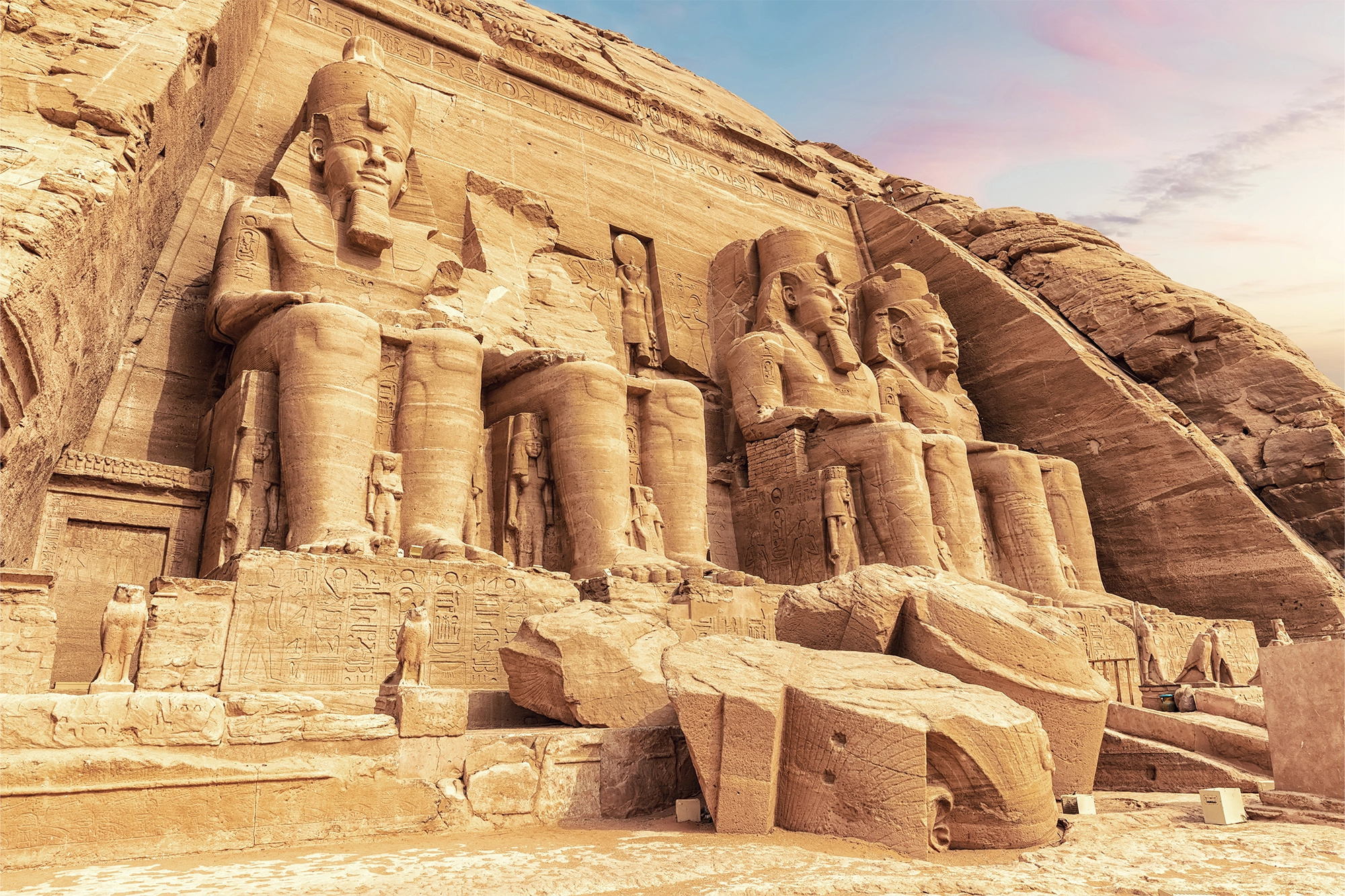 Abu simbel kiko sharm escursione